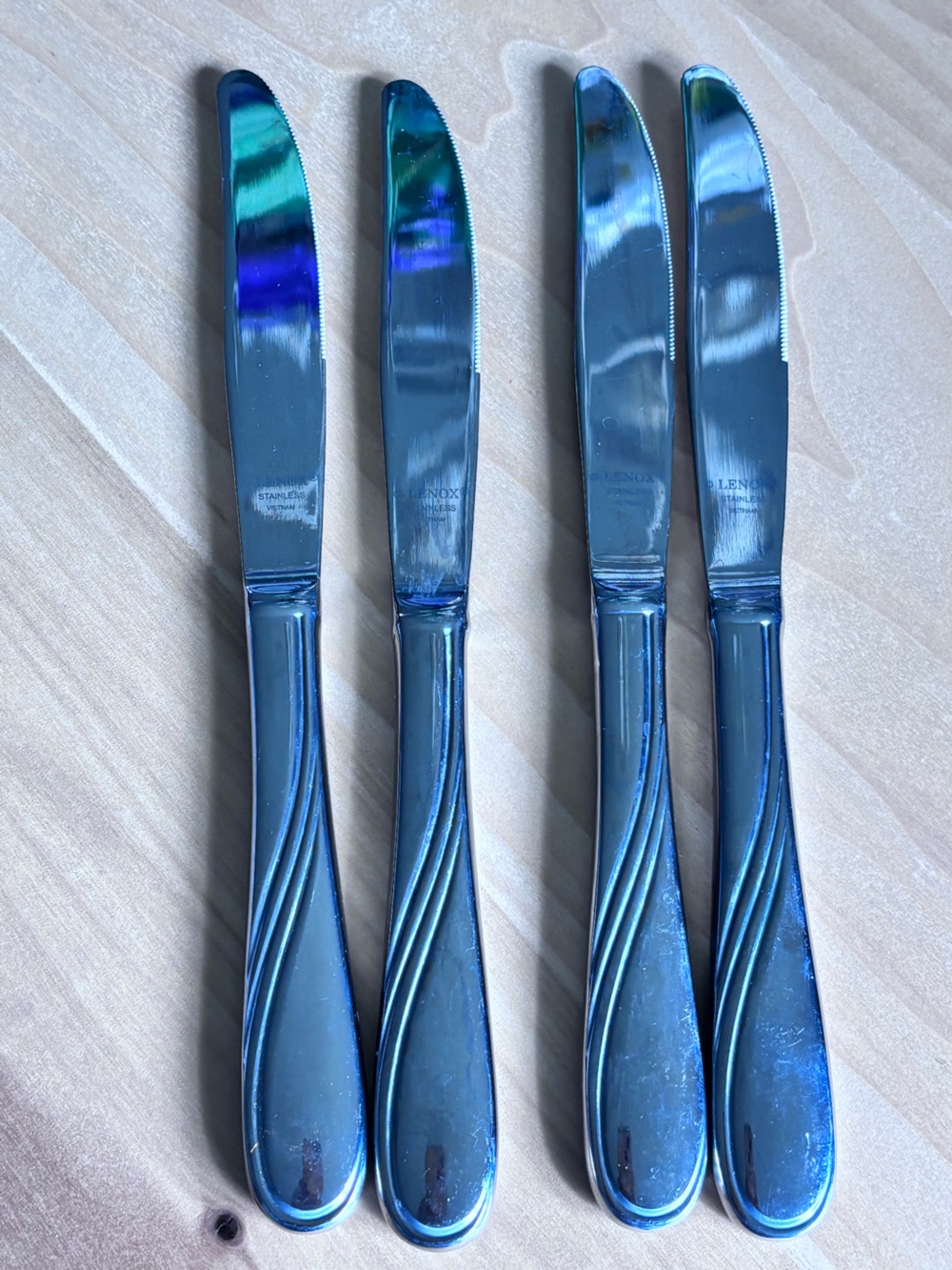 Lenox Summerville Glossy 18/10 Stainless 4pc Knife Setting New
